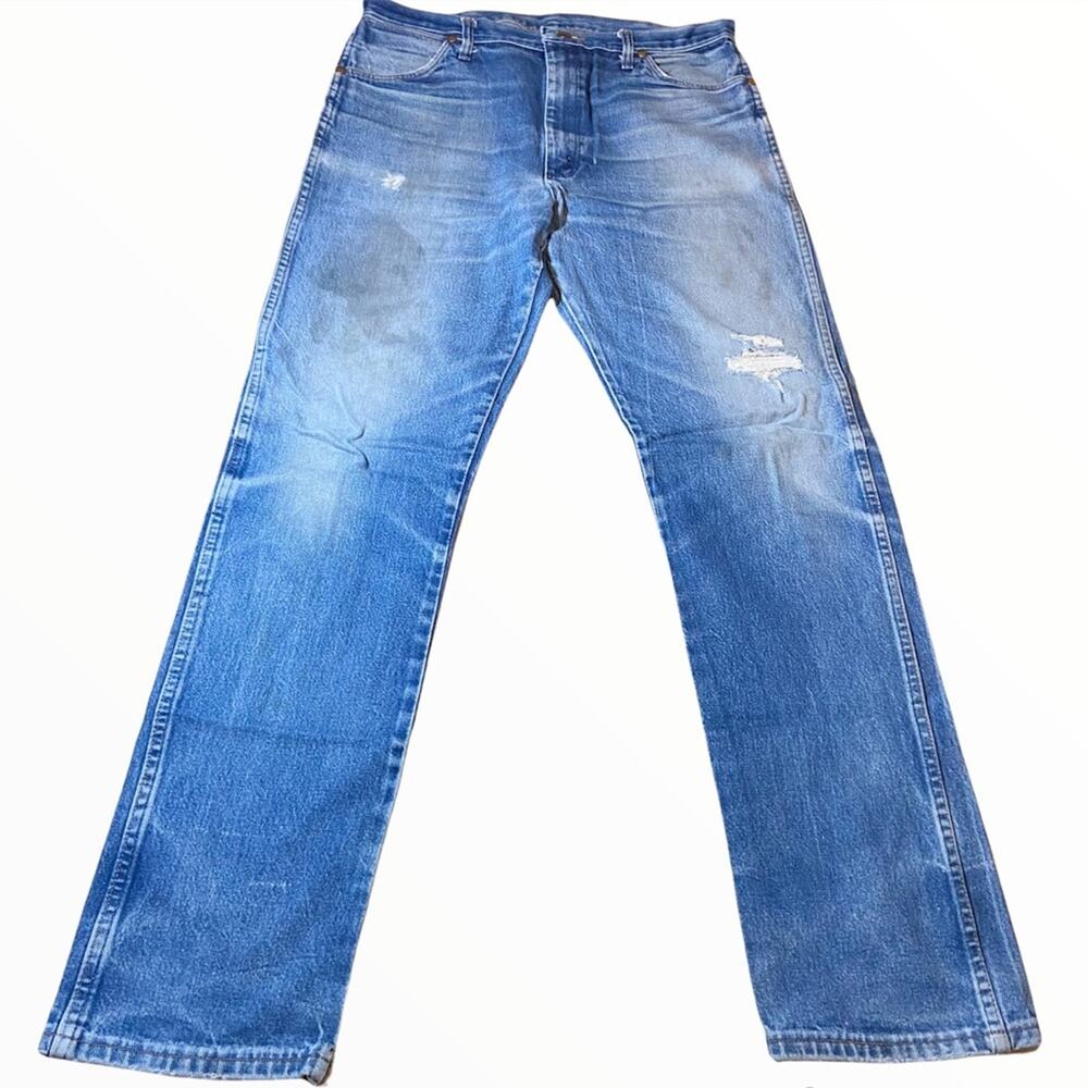 Vintage Wrangler Jeans 13MWZ Distressed Straight Leg Well Worn Blue 37”x36”